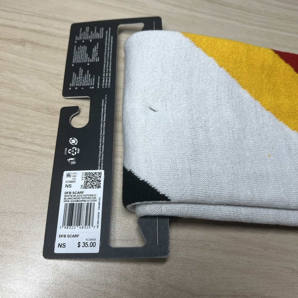 World Cup Germany DFB Adidas Soccer Fan Scarf Black Red Gold New With Tags $35 - Picture 5 of 5